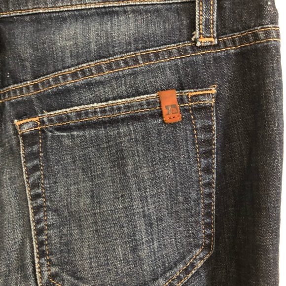 Joes Jeans distressed dark wash. Size 26 - Picture 3 of 5